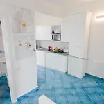 Apartment In Just 500 Mt From The Pelosa *